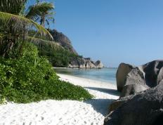 开云体育下载-惊险过关！拜仁险胜比利亚雷亚尔，欧冠淘汰赛上演战术博弈