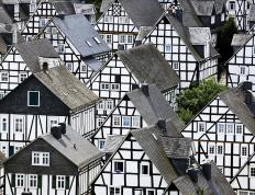 开云体育入口-虚拟与现实的绿茵交响，当法国巅峰对决墨西哥，佩德里如何接管排名争夺战