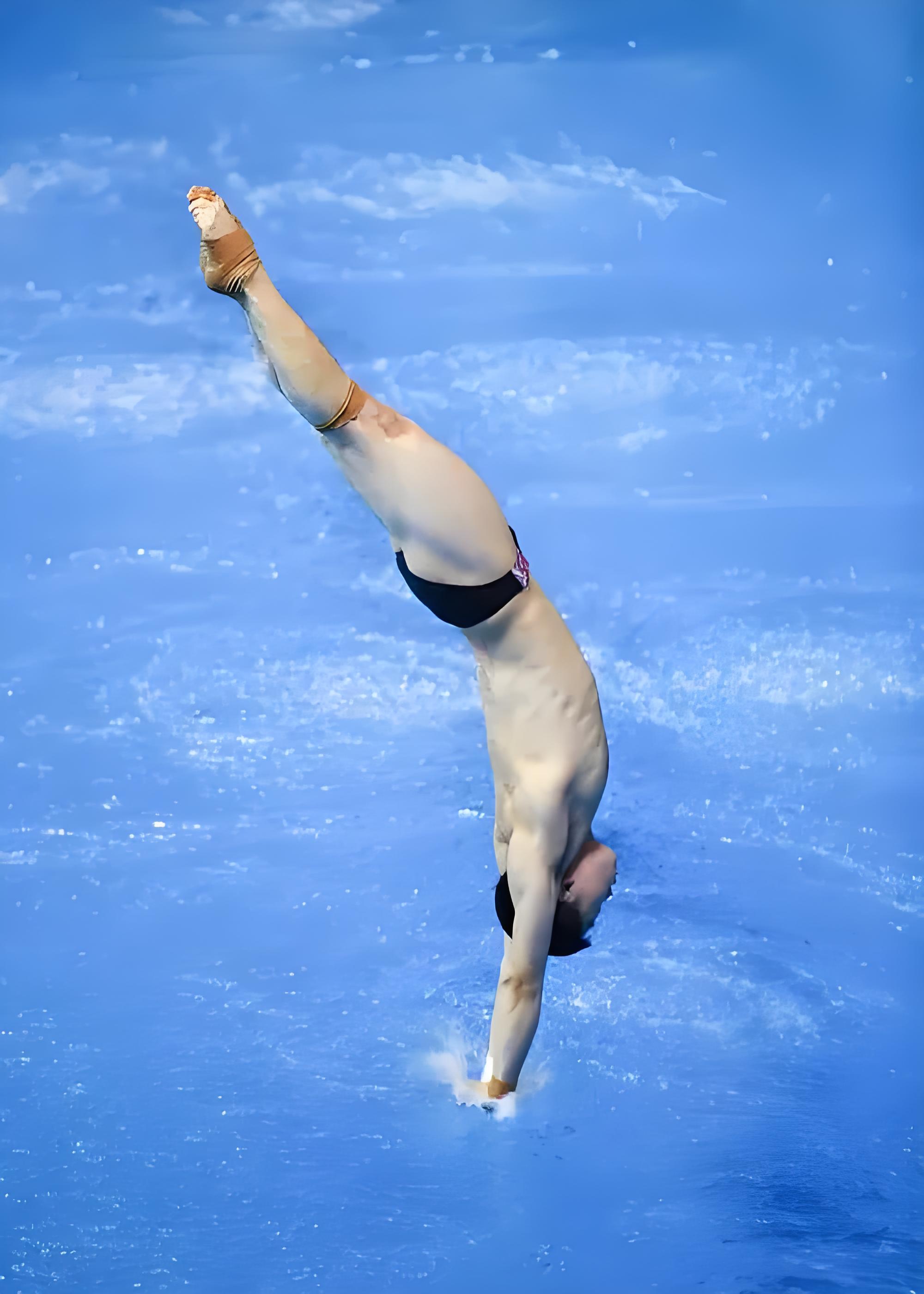 开云体育登录-神仙对局！田径比赛过程堪比大片