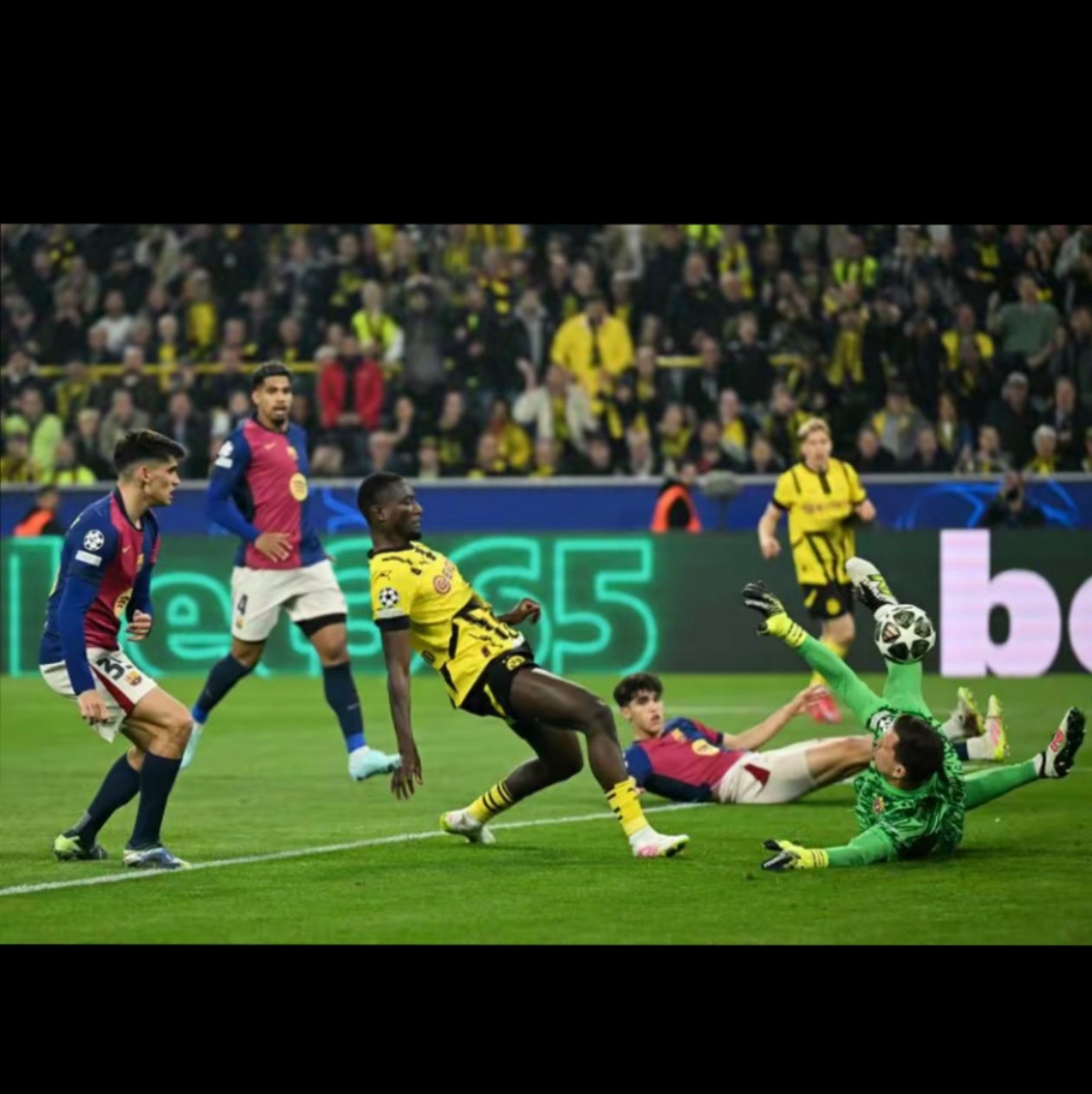 开云体育平台APP-豪门对决!奥运会上演世纪大战