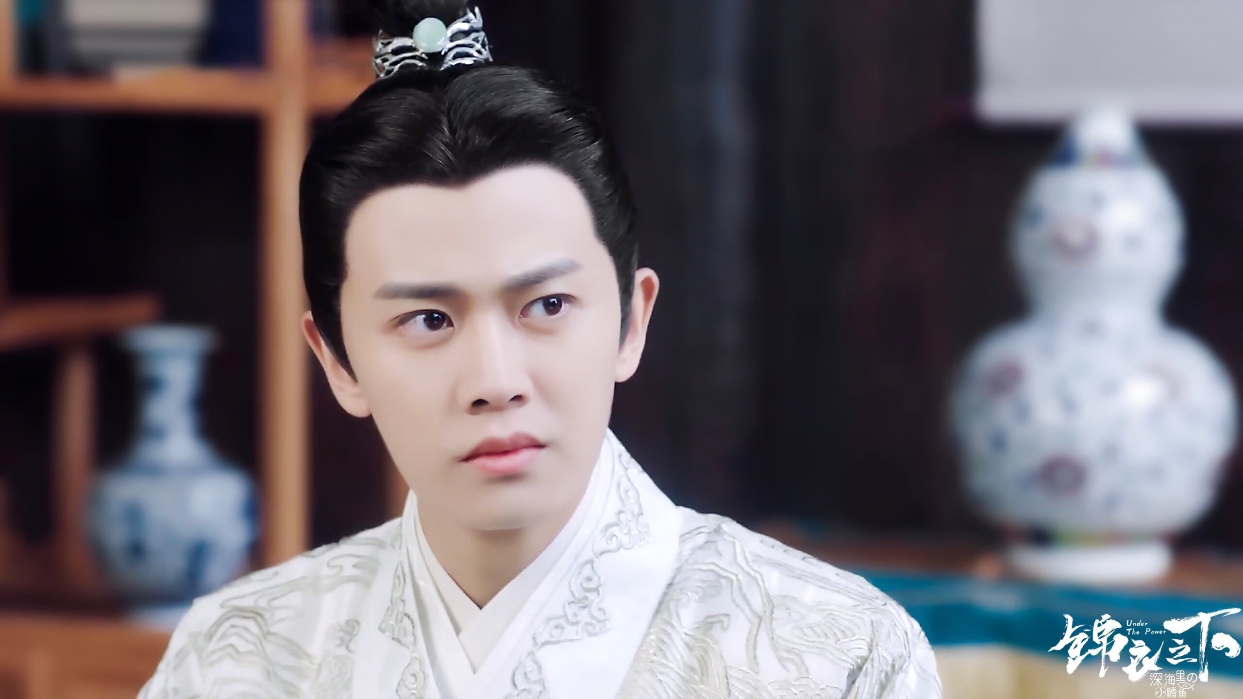 开云体育登录-双城记，当巴黎铁塔投下影子，洛杉矶篮筐燃烧成圣杯